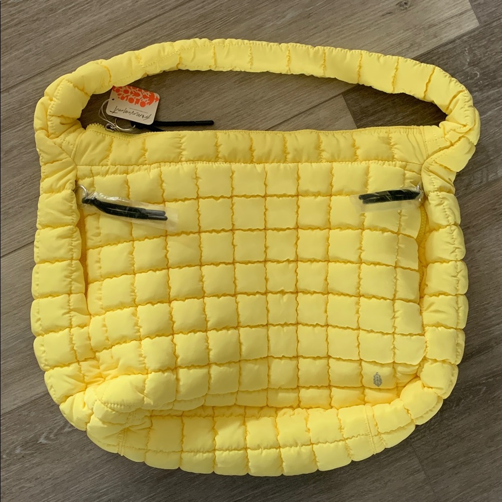 FP MOVEMENT Quilted Carryall Bag Sour Citrus Yellow NWT - Picture 4 of 10